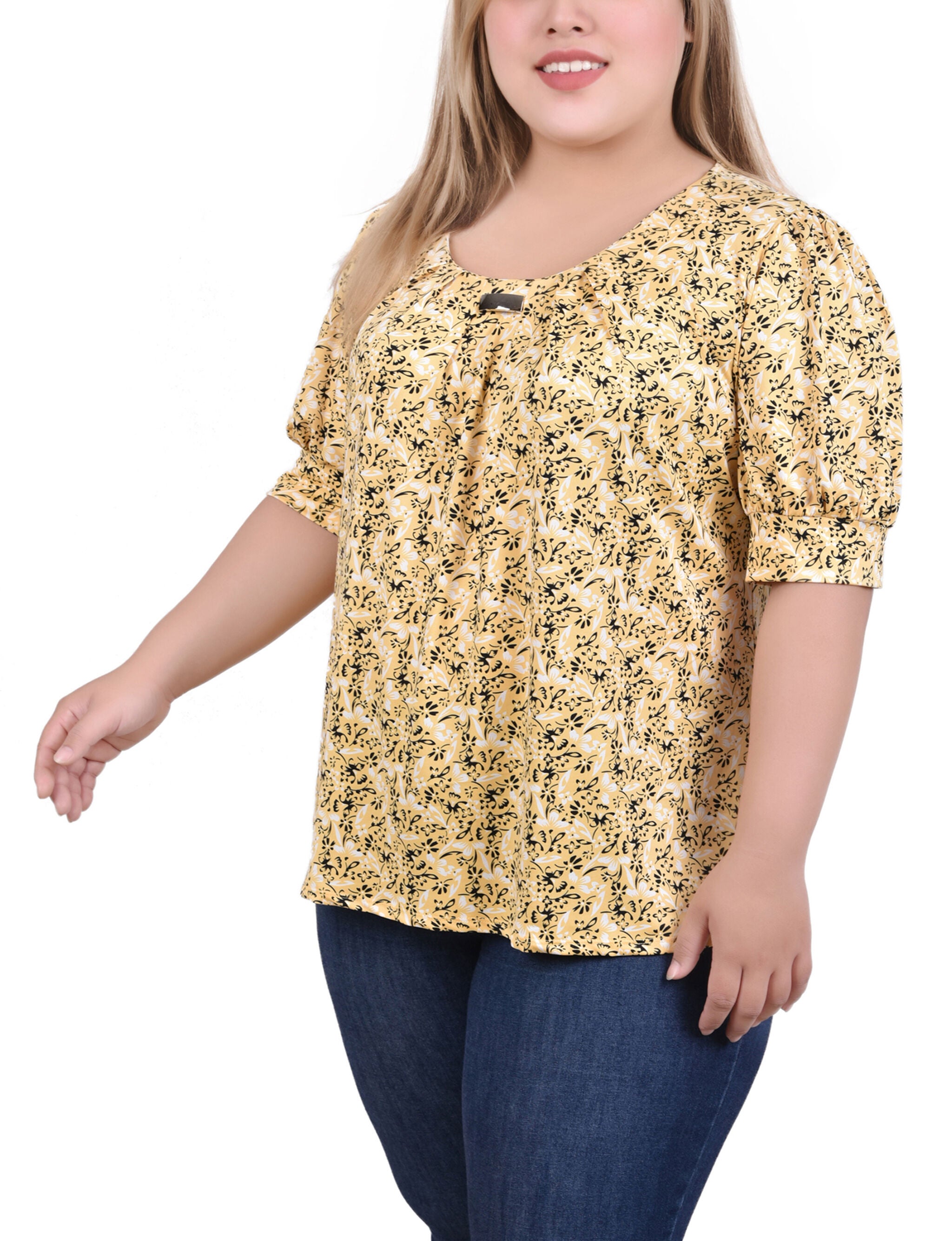 Short Sleeve Balloon Sleeve Top, , alternate image number 5