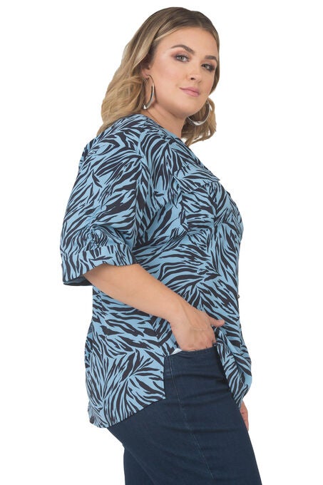 Women's Plus Size button-front shirt V-Neck Rolled 3/4 Sleeve, , alternate image number null
