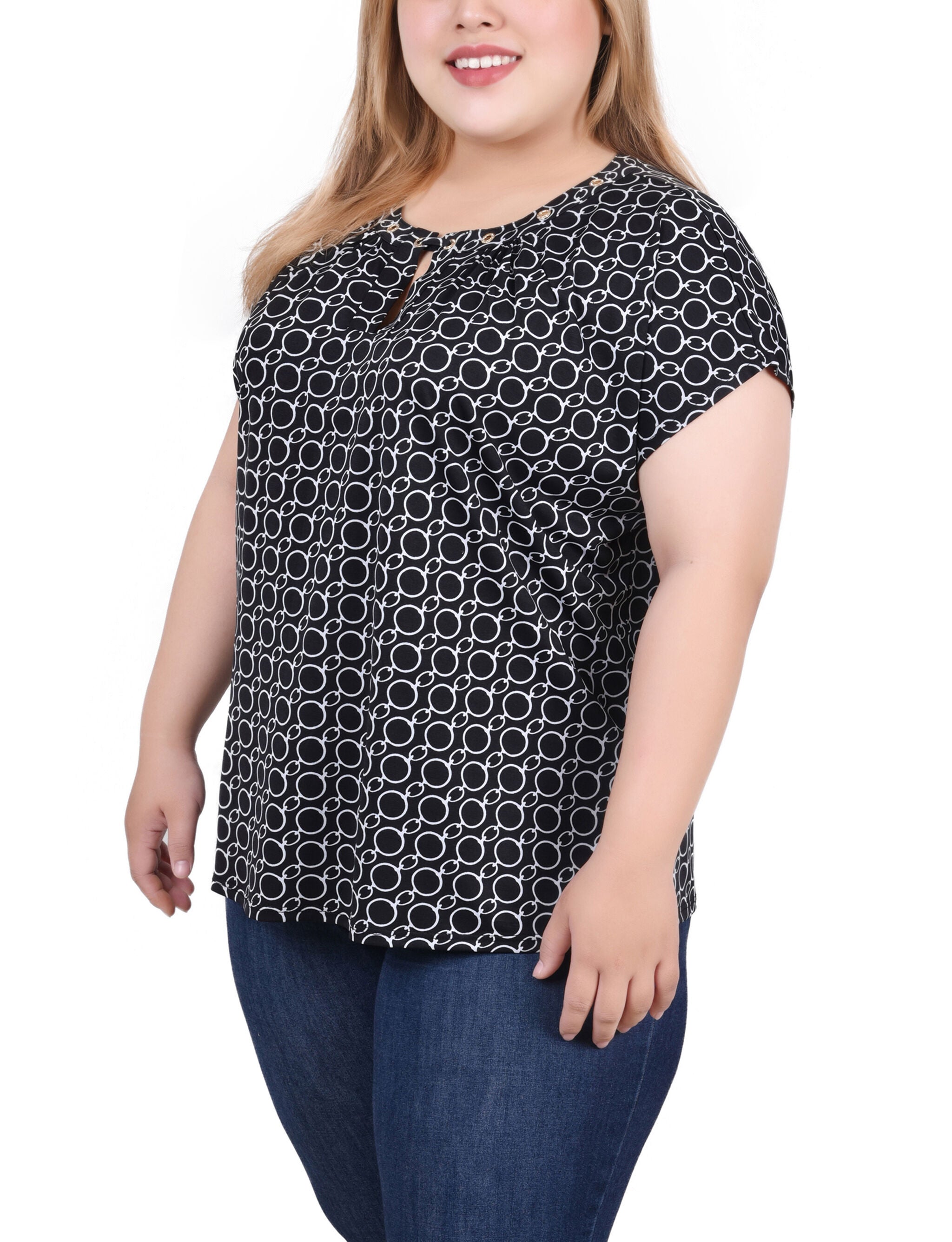 Extended Sleeve Top With Grommets, Black White Circle Chain, alternate image number 1