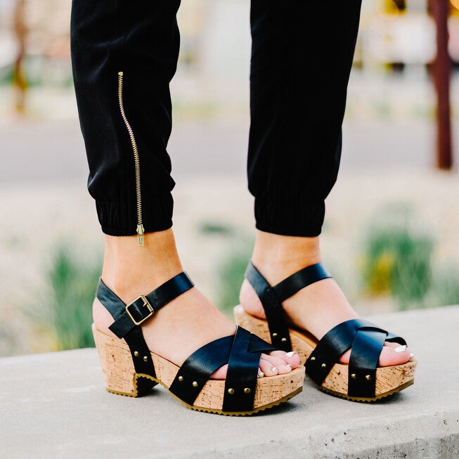 Women's Tru Comfort Foam Valentina Sandals, , alternate image number null