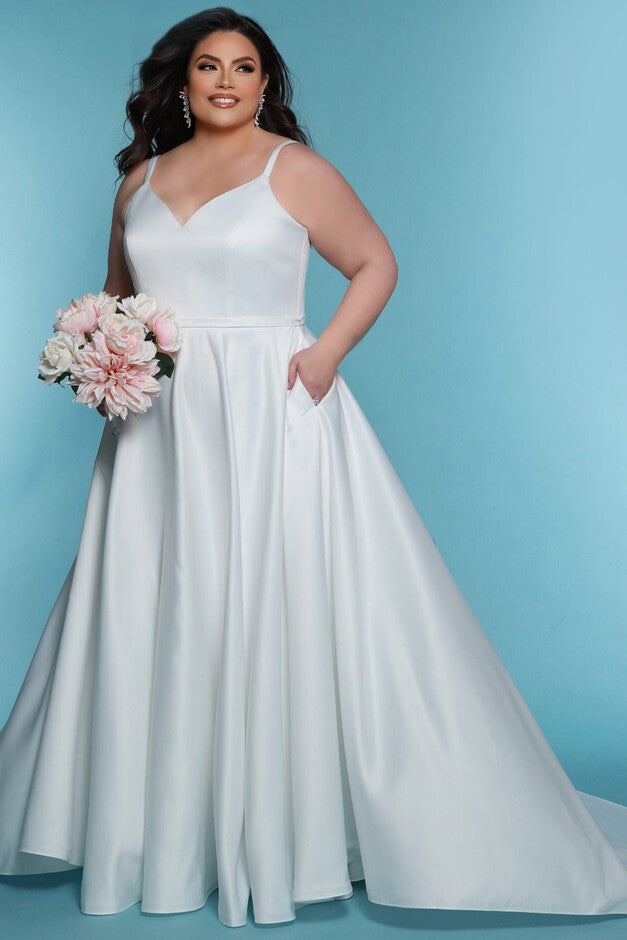 REESE WEDDING DRESS, Ivory / Ivory, hi-res image number 0
