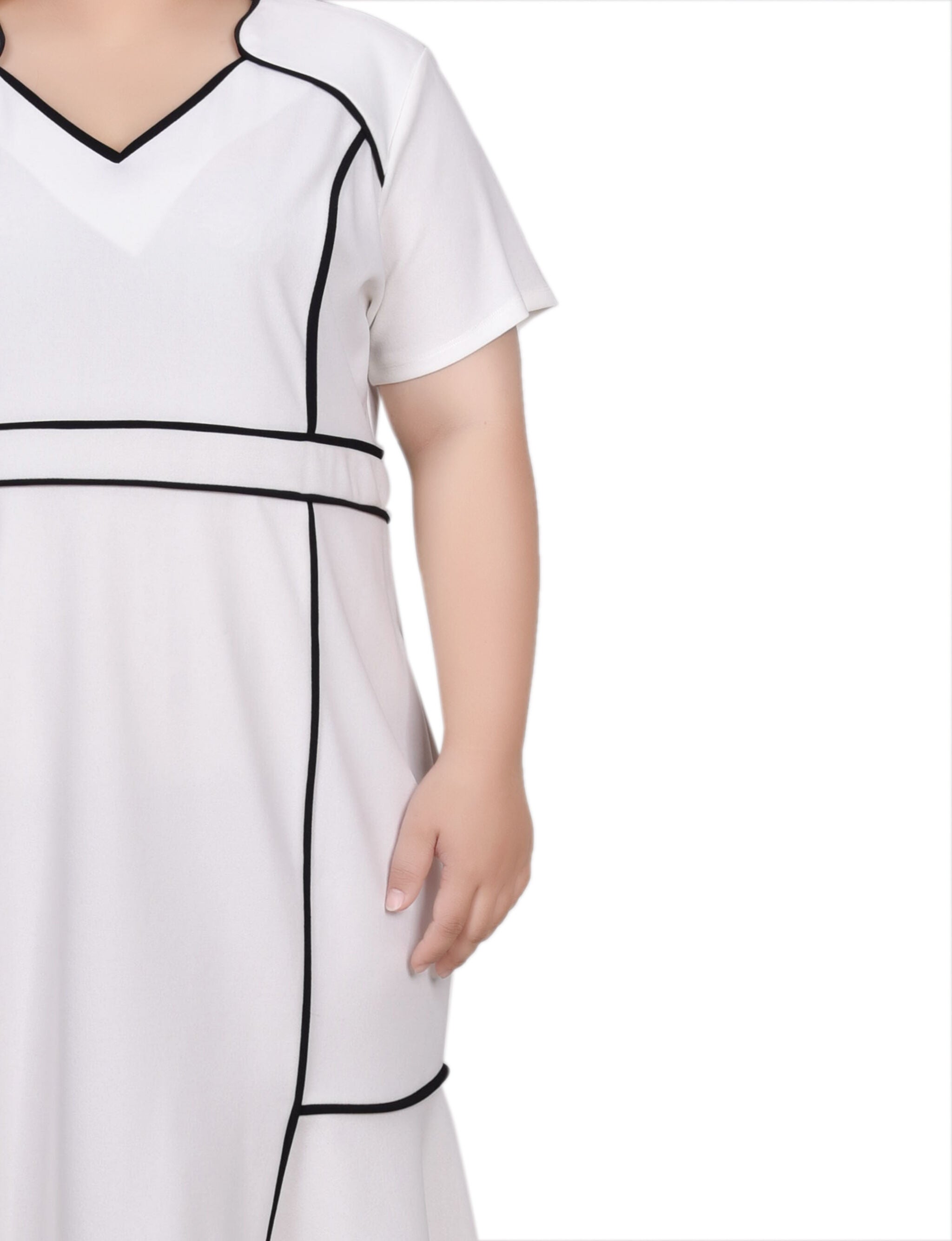 Short Sleeve Piped Detail Dress, , alternate image number 4