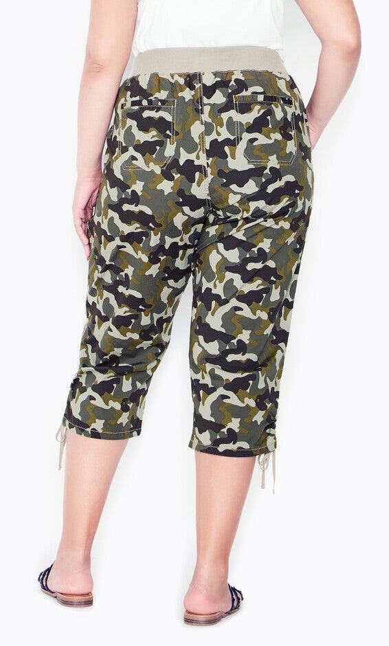 Cotton Cinch Print Capri - camo, , alternate image number 3