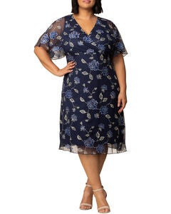 Plus-Size Mother of the Bride & Groom Dresses | Dia & Co Plus-Size Mother of the Bride & Groom Dresses | Dia & Co