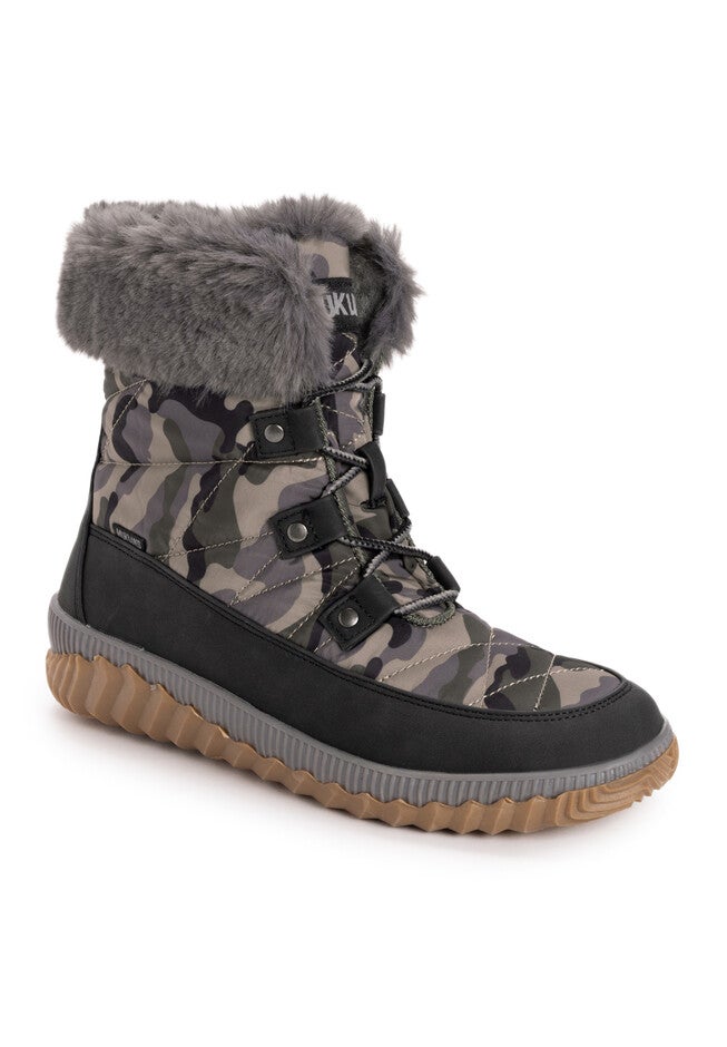 Winnie Waverly Bootie, CAMO, hi-res image number null