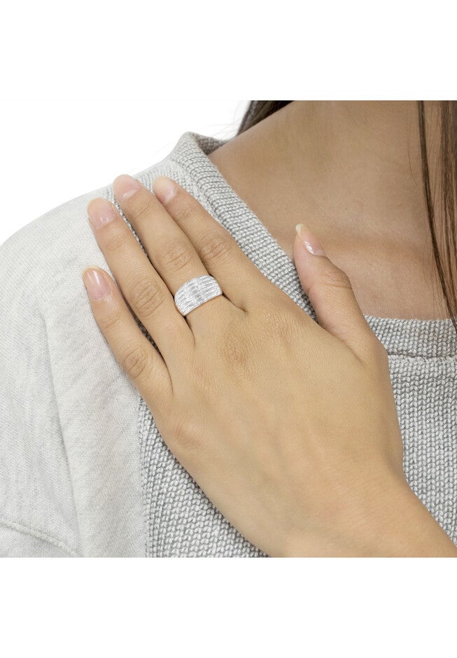 Sterling Silver Baguettecut Diamond Channel Set Domed Tapered Cocktail Ring, , alternate image number 4