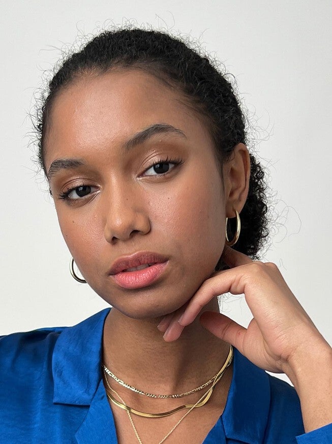 Cuidado Gold Hoop Earrings, GOLD, alternate image number 3