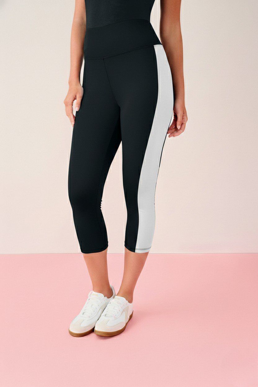 Plus Size Soft Sculpt Colorblock Pull-On Capri Leggings | OneStopPlus