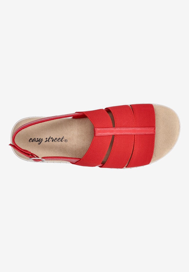 Maggie Sandal, , alternate image number null