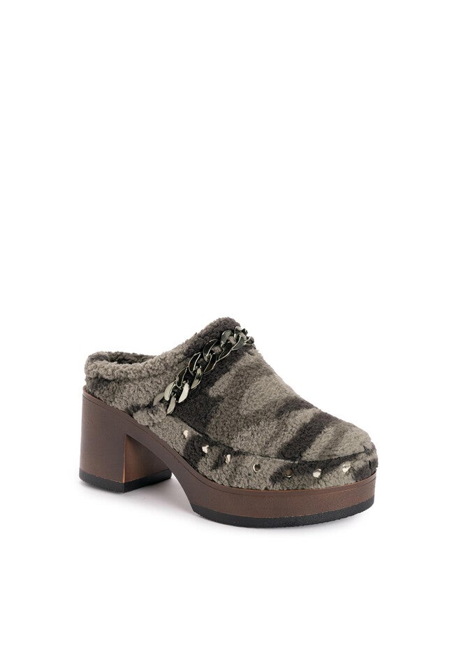 Spain Aragon Mule, CAMO, hi-res image number null
