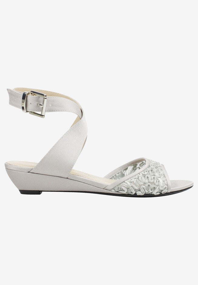 Belden Sandals by J. Renee®, , alternate image number null