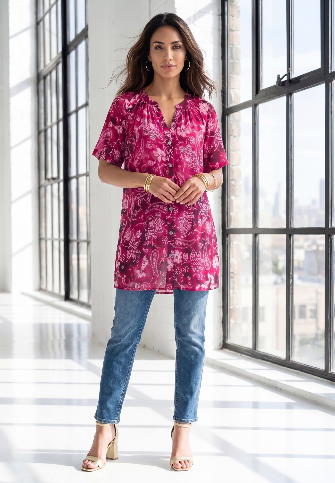 Plus Size Angelina Crinkle Crepe Y-Neck Short Sleeve Tunic