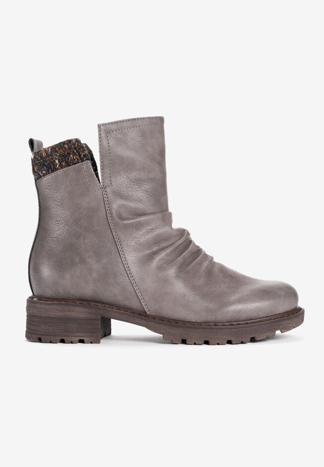 Logger Banff Ankle Bootie, , alternate image number null