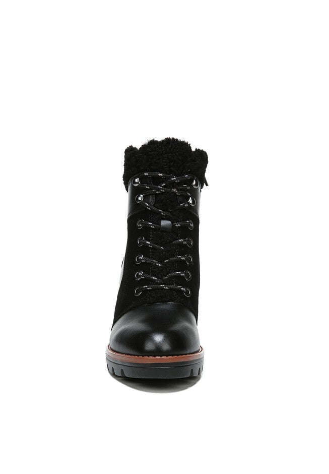 Val Bootie , , alternate image number null