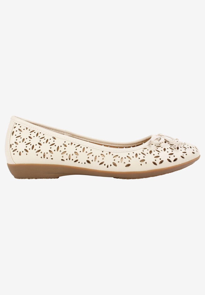 Cate Flat , , alternate image number null