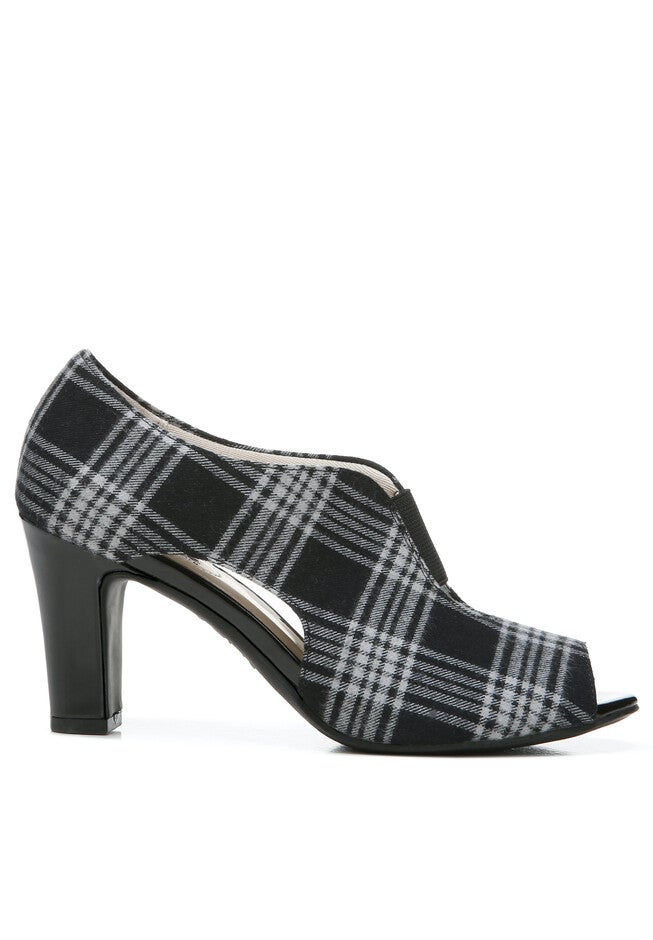 Carla Pump, , alternate image number 2