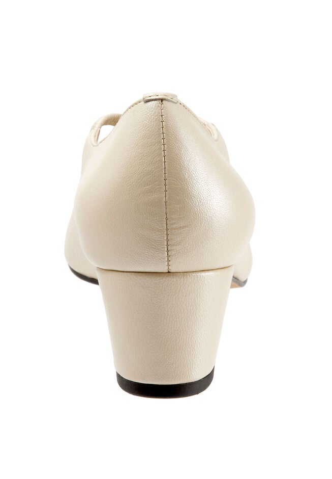 Jamie Pump by Trotters®, , on-hover image number 1