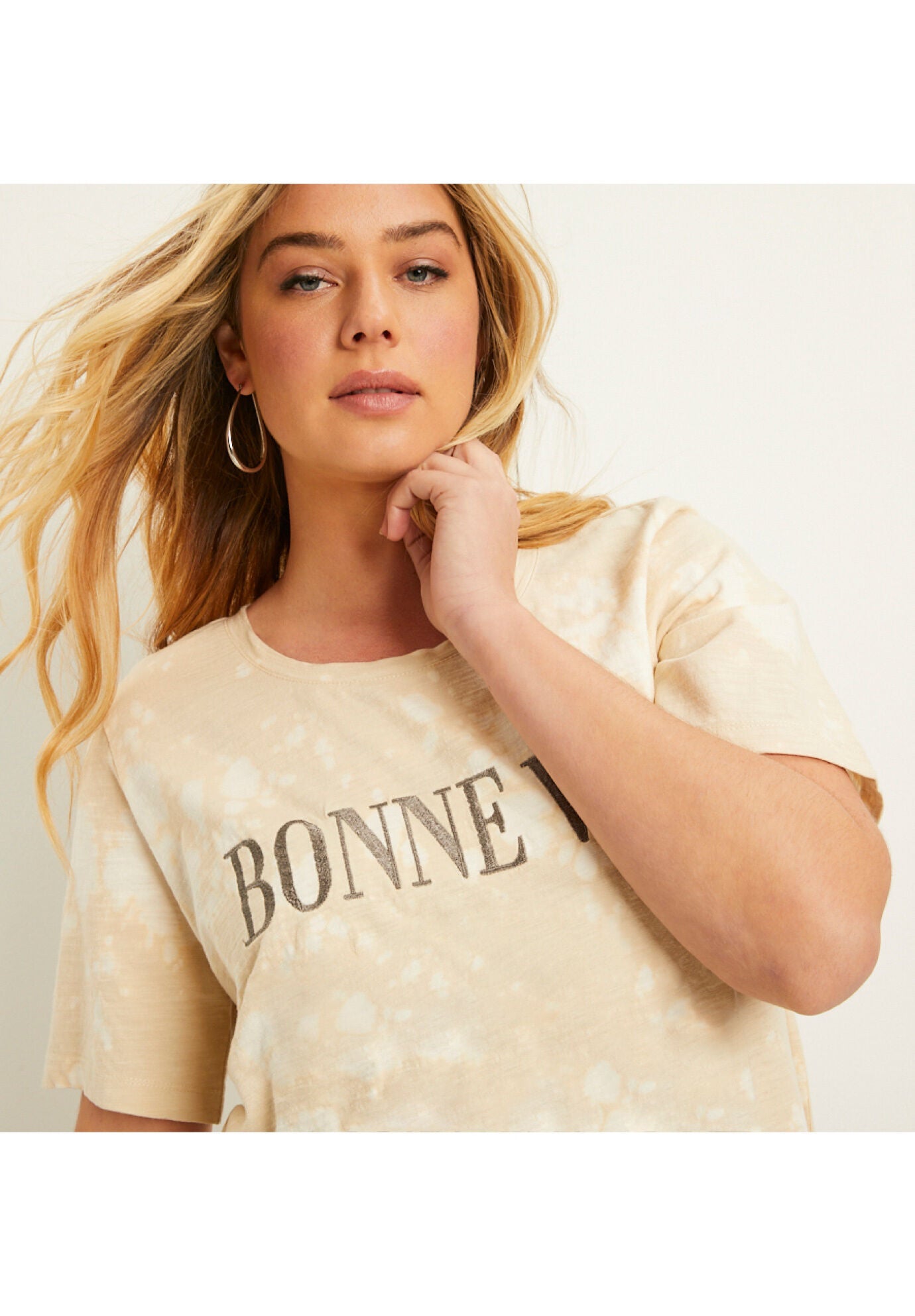 Scoop-Neck Graphic Tee, , alternate image number 3