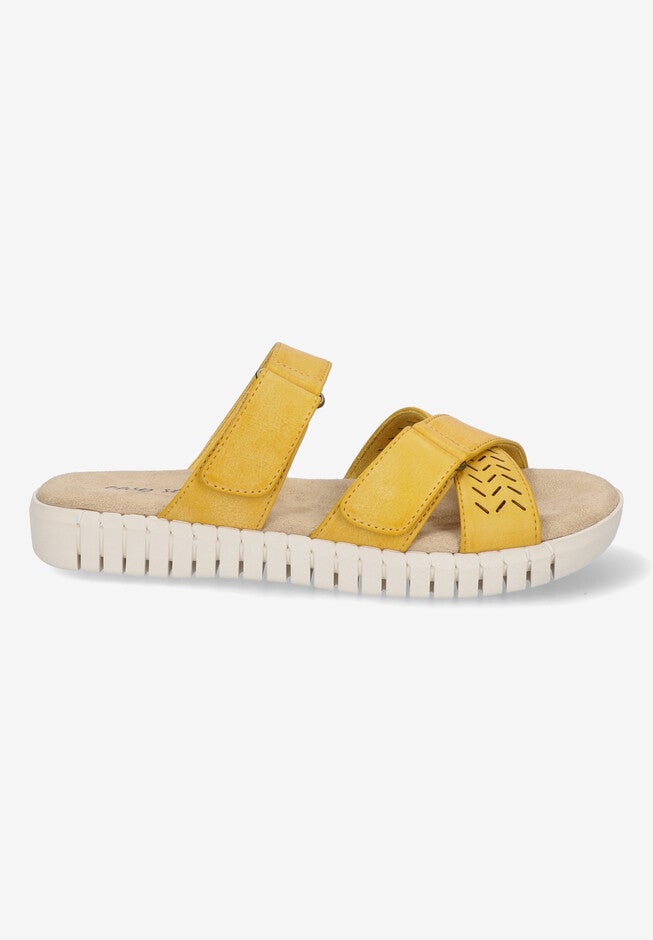 Patricia Sandal, , alternate image number null