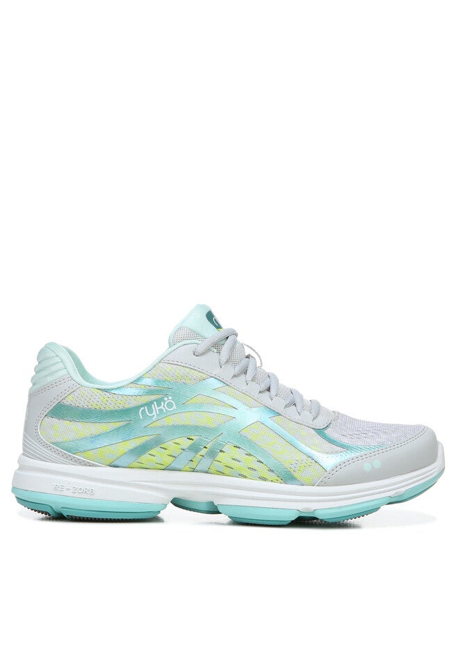 Devotion Plus 3 Walking Sneaker, , alternate image number null