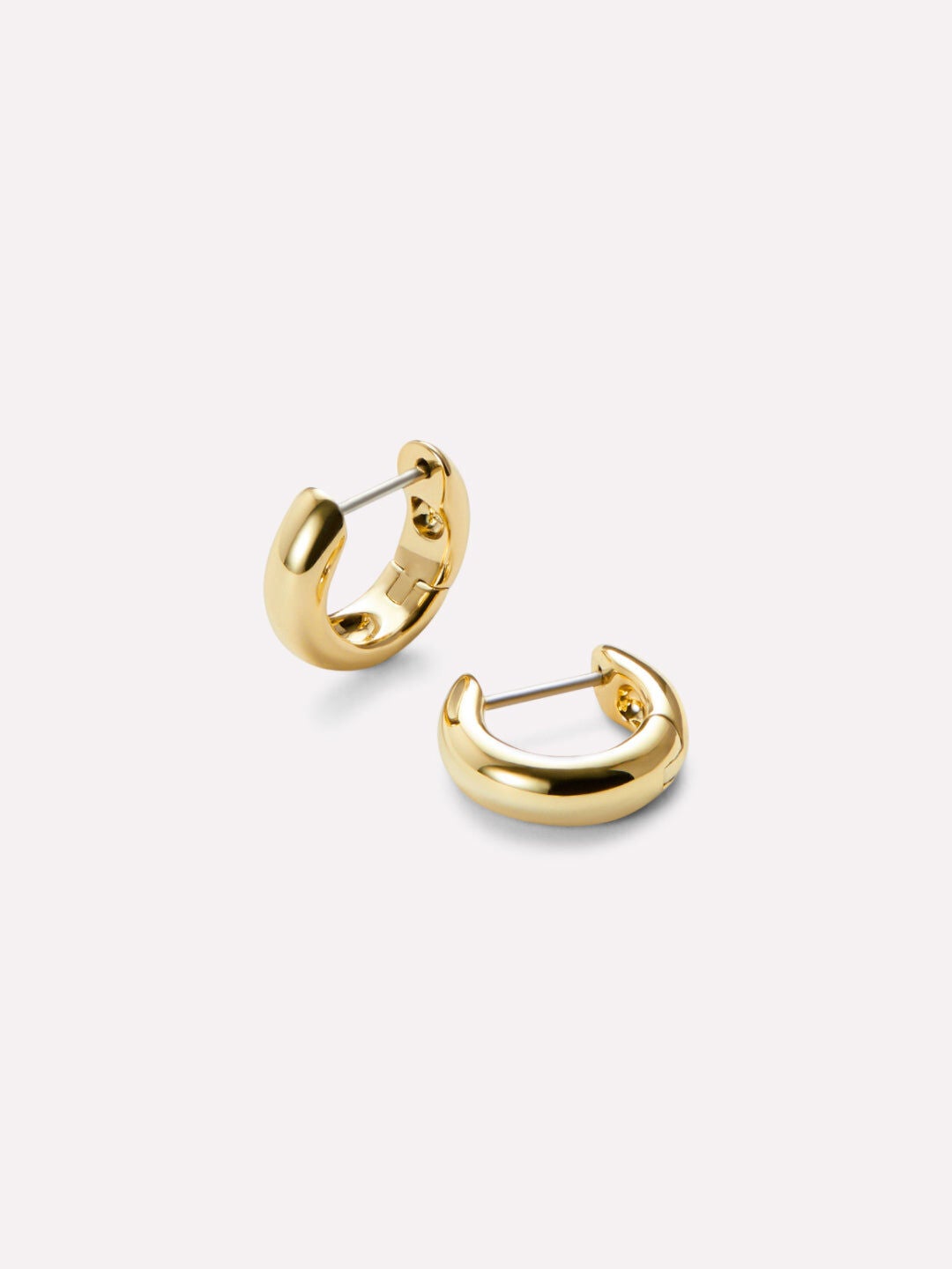 Bold Huggie Hoops - Giulia, GOLD, hi-res image number 0