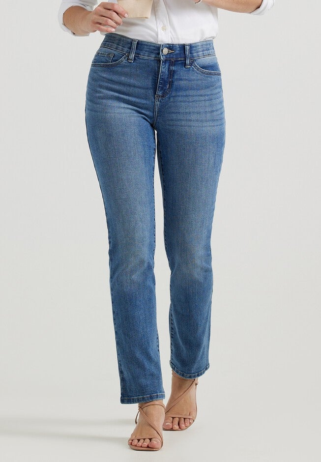 Lee Women's Plus Flex Motion Straight Leg Jean, Available in Regular Lee Women's Plus Flex Motion Straight Leg Jean, Available in Regular
