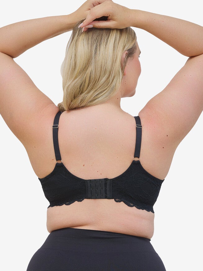 The Willow - Lace Plunge Underwire Bra, BLACK, on-hover image number 1