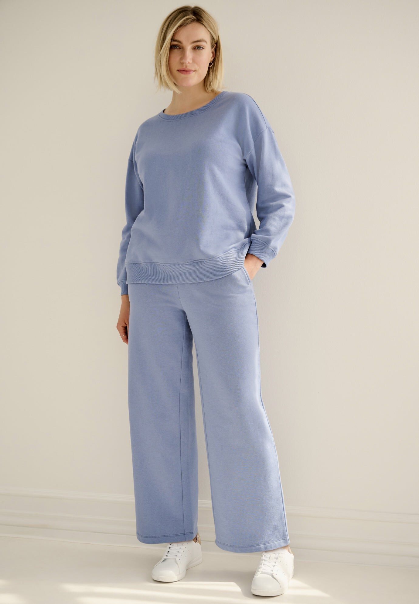 Boxy Fleece Sweatshirt