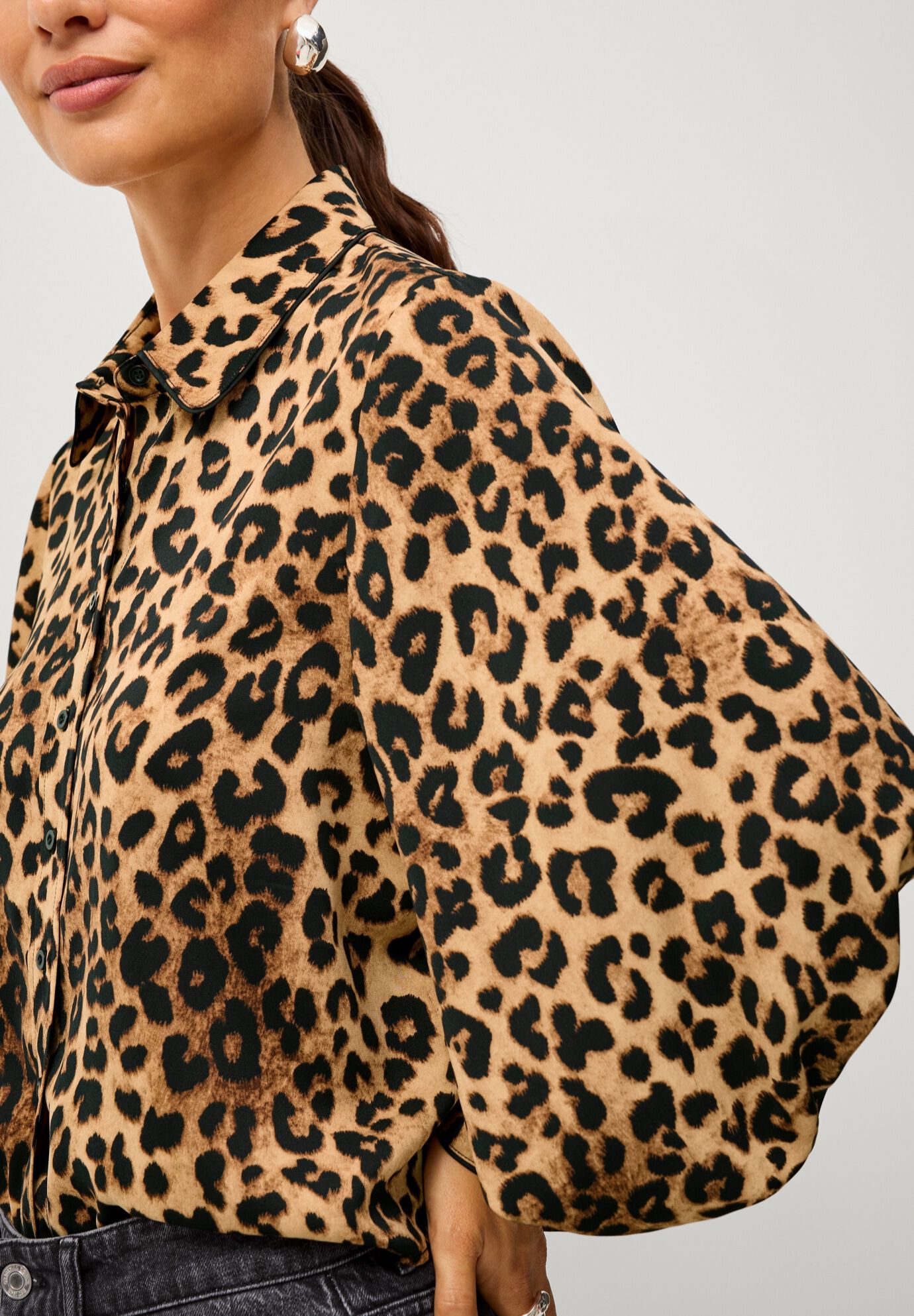 Blouson Sleeve Button Front Blouse, LEOPARD PRINT, alternate image number 2
