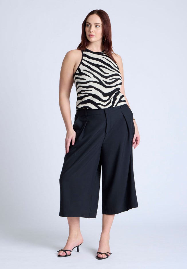 Printed Sweater Tank image number 3