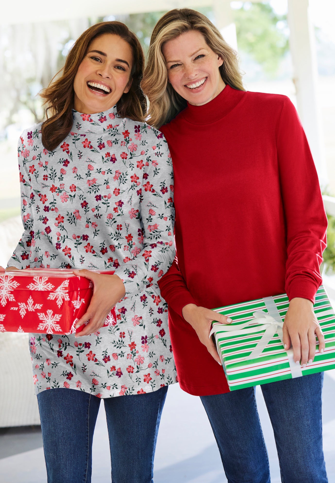 Perfect Printed Long-Sleeve Mockneck Tee image number 1