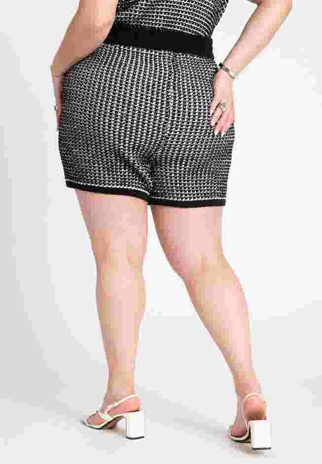 Knitted Short  image number 2