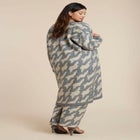 Intarsia Sweater Duster image number null