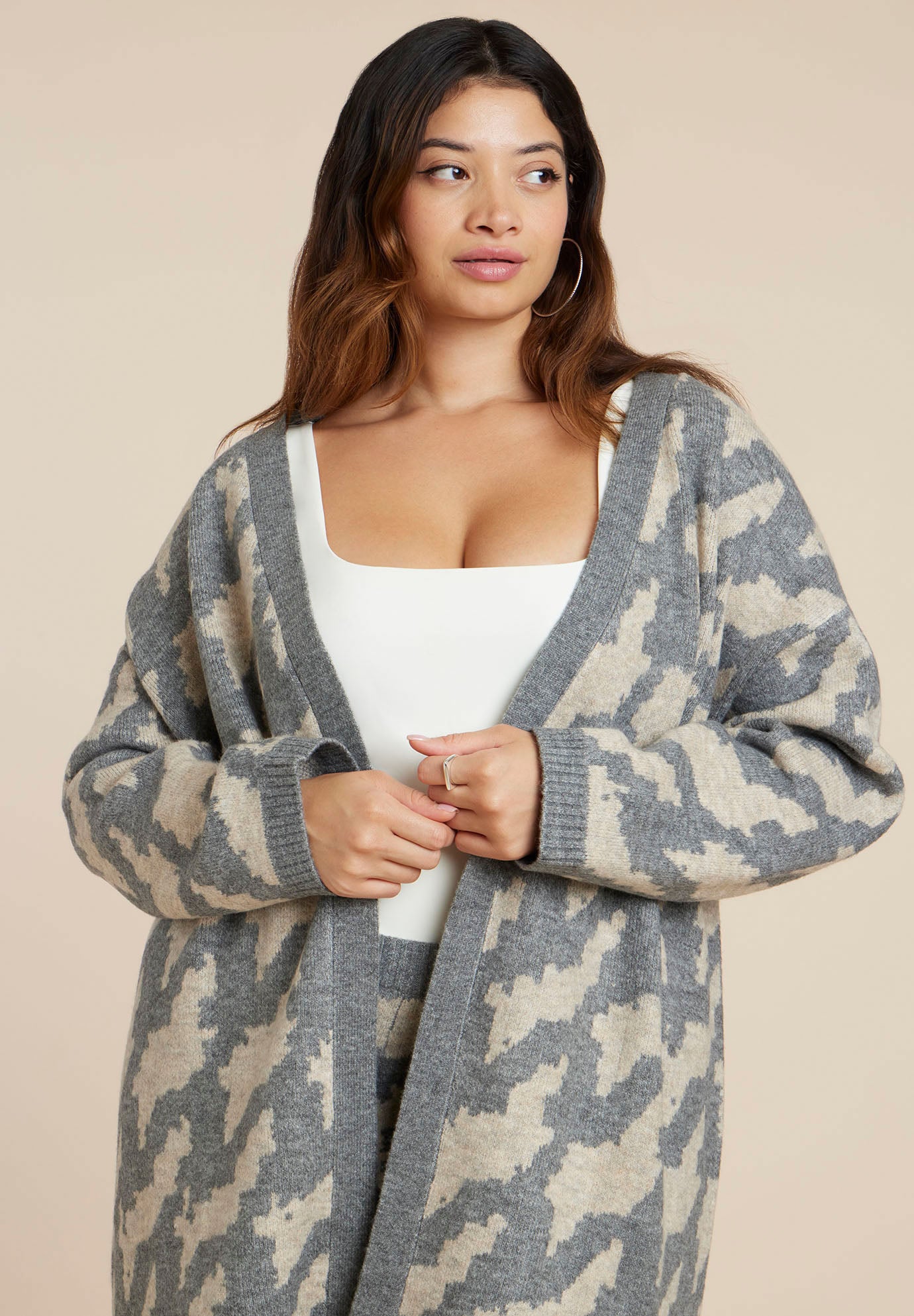 Intarsia Sweater Duster image number 2