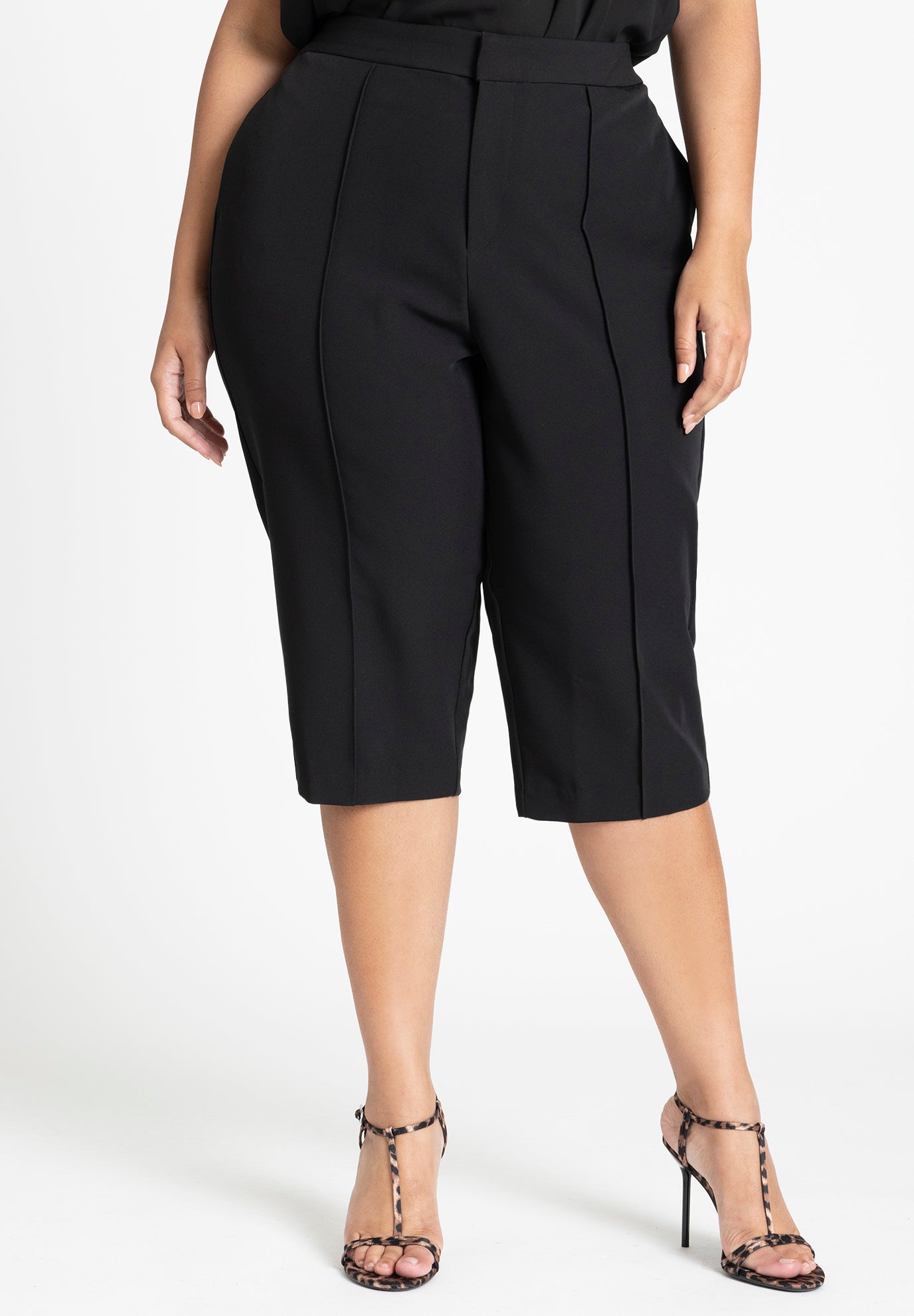 Pintuck Stretch Capri image number 1