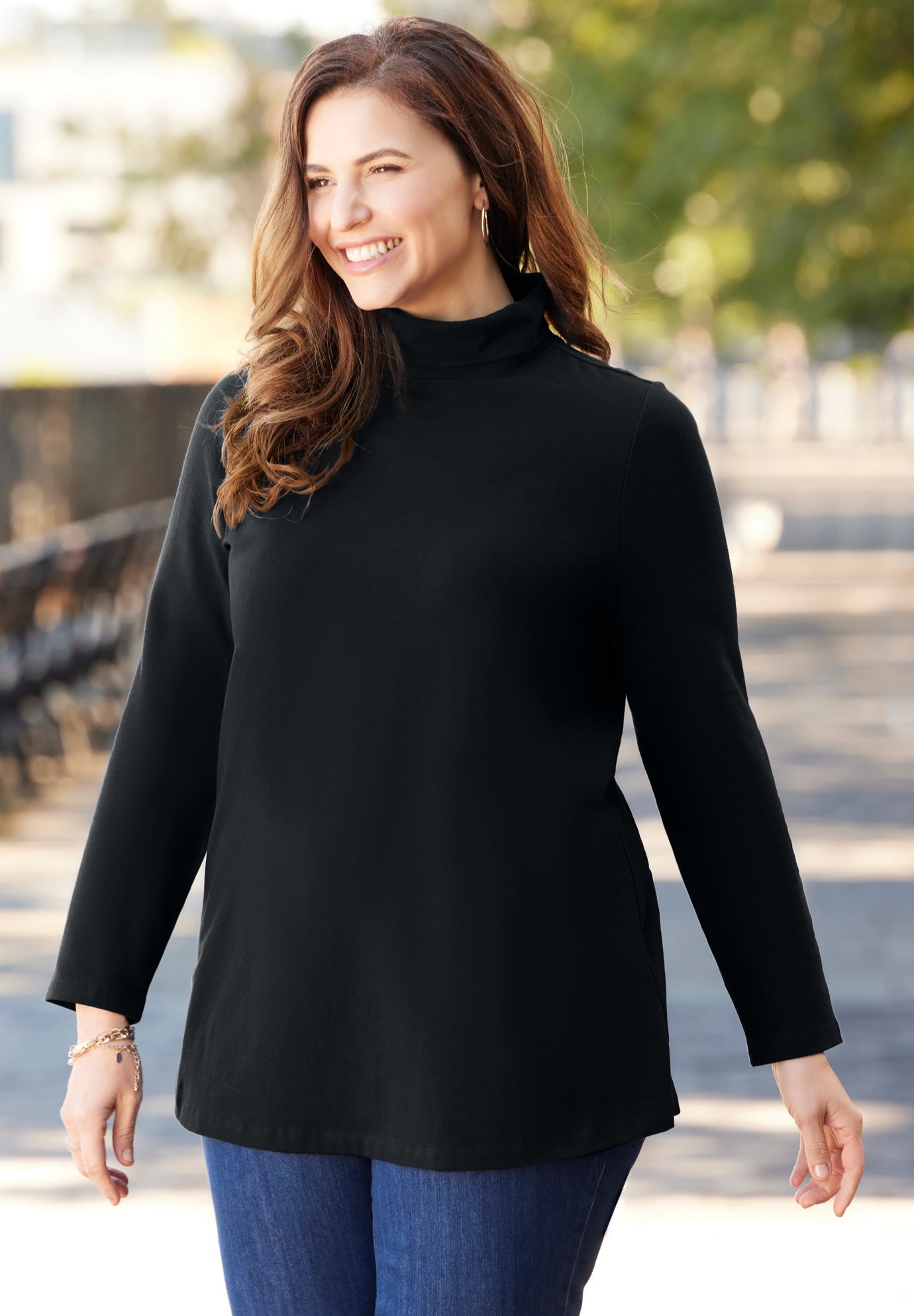 Suprema&reg; Turtleneck image number 1