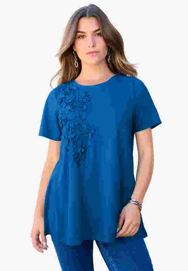 3-D Appliqued Swing Tee image number 0