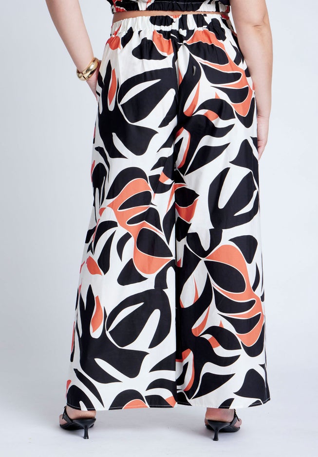 Wide Leg Printed Pant image number 2