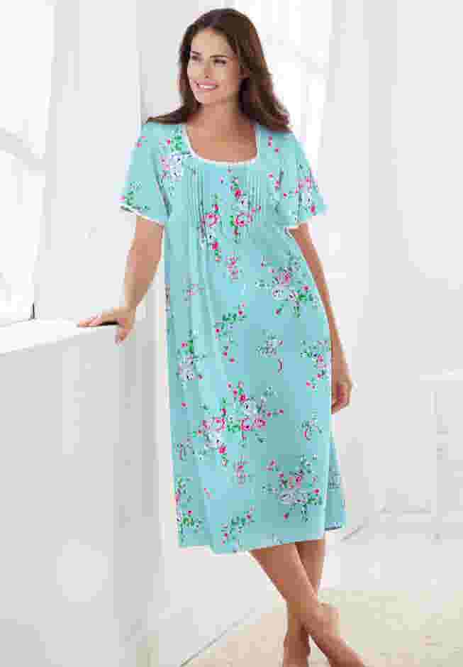 Short Pintuck Knit Gown image number 0