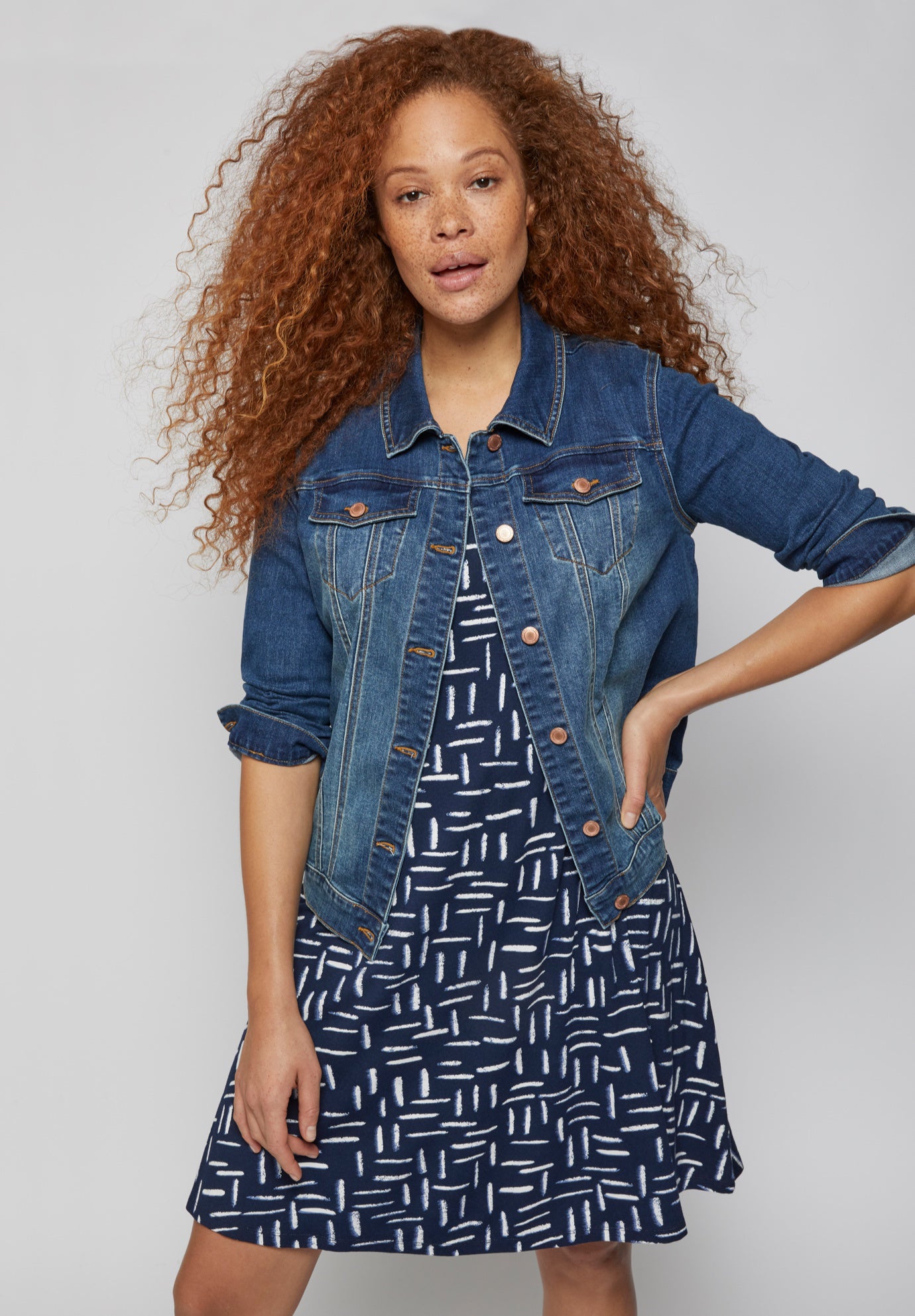 Stretch Knit Scoop Neck Short Sleeve A Line Dress image number 2