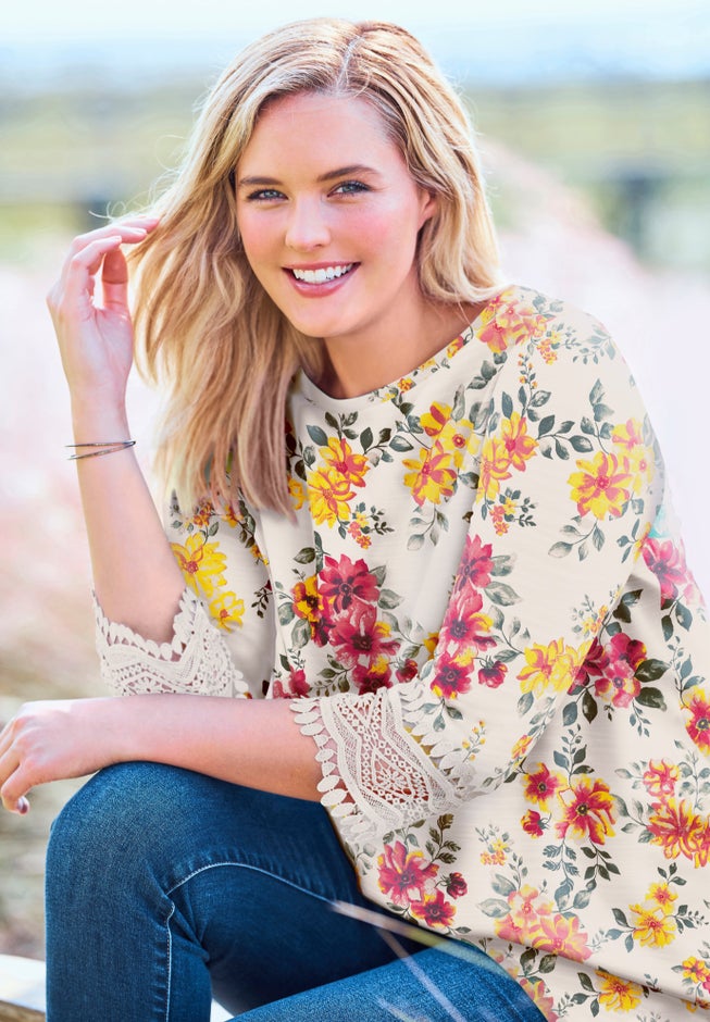 Crochet-Trim Three-Quarter Sleeve Tunic image number 6