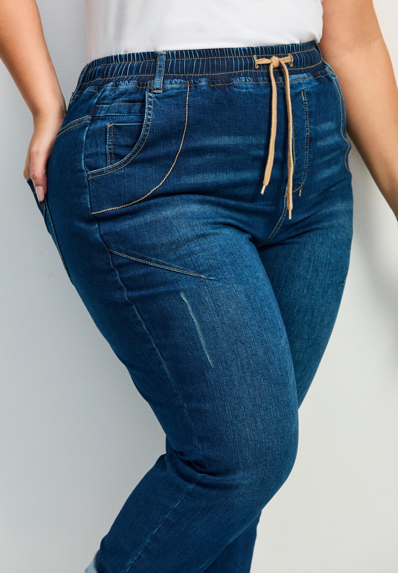 Taliah Denim Jogger image number 3