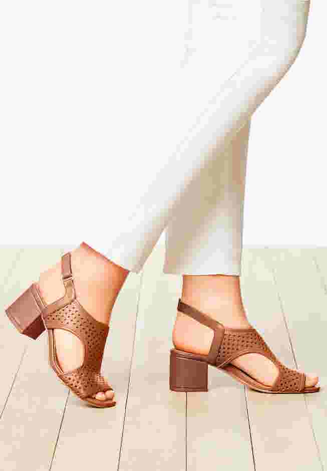The Wells Sandal image number 6