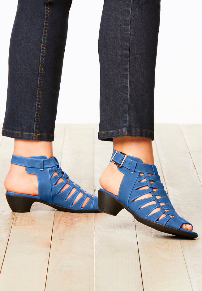 The Kadie Shootie image number 6