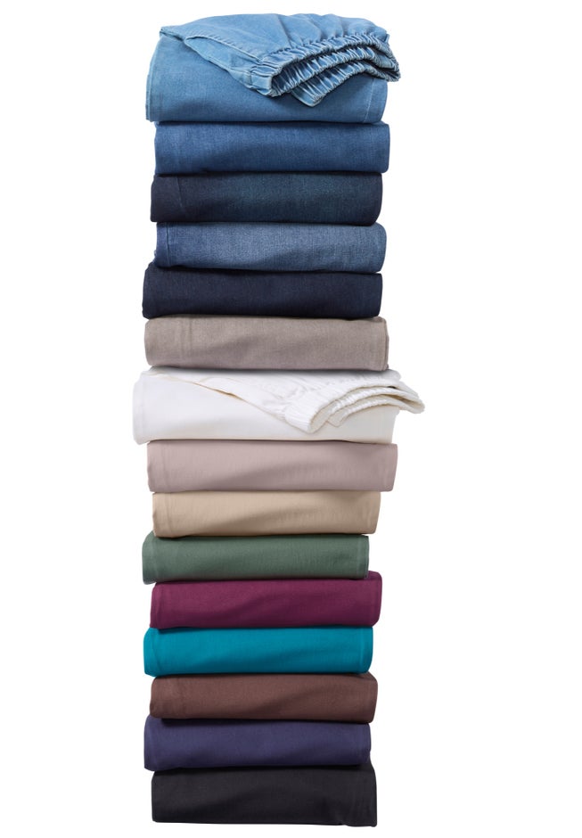 Straight Leg Fineline Pull-On Stretch Denim Jeans image number 5