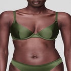 The Plunge - Satin image number null