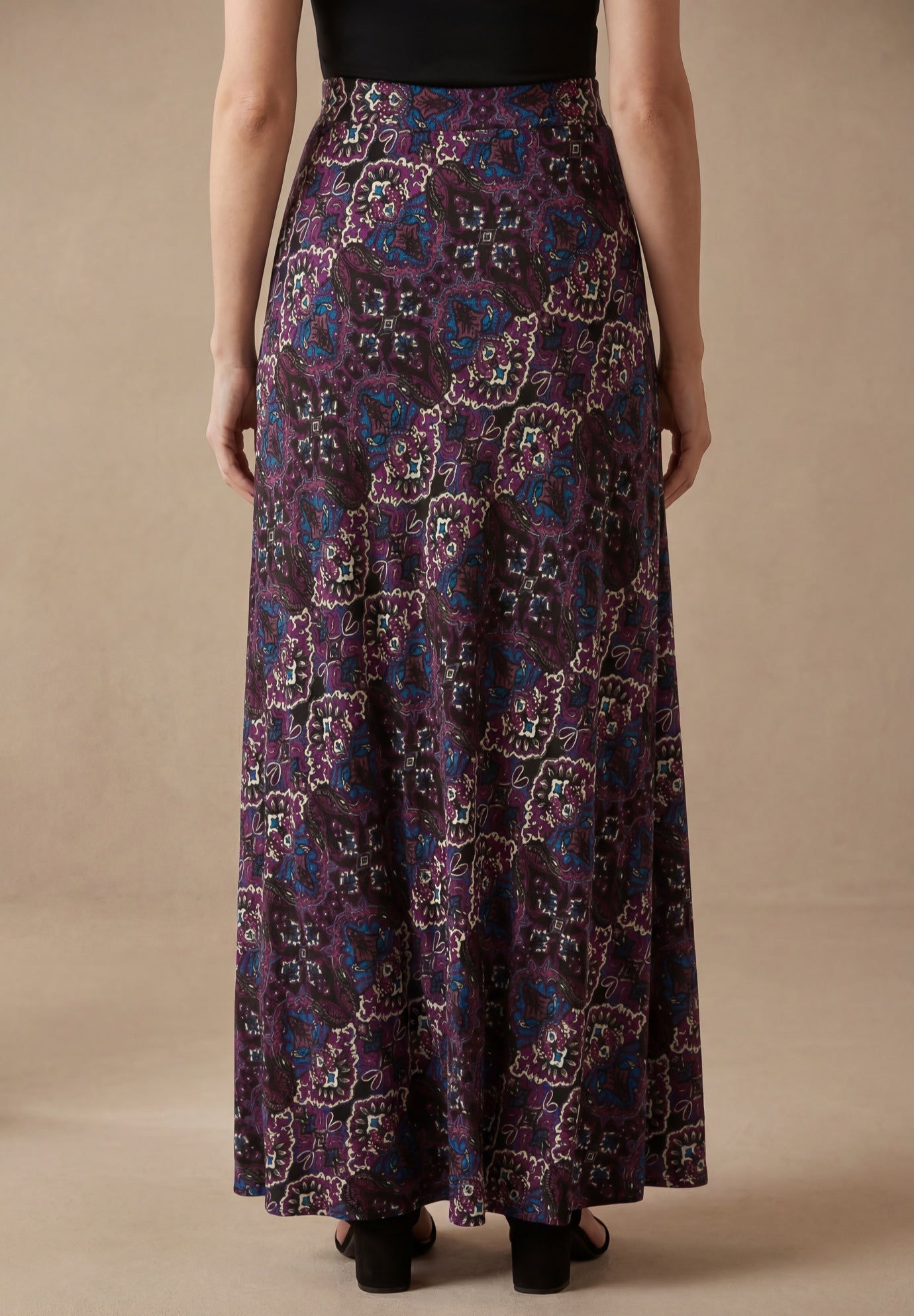 Everyday Stretch Knit Maxi Skirt image number 1