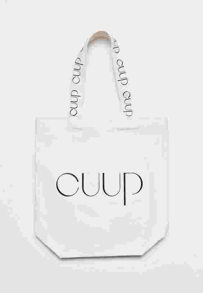 The Tote image number 0