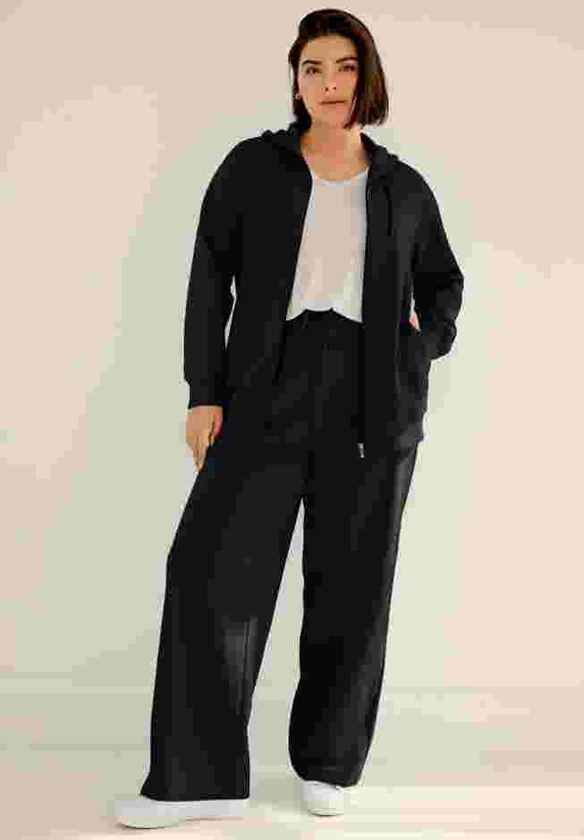 Wide Leg Fleece Sweatpant With Drawstring Waist image number 0