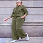 Wide Leg Fleece Sweatpant With Drawstring Waist image number null